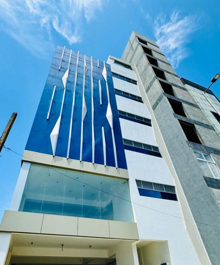 Mr. Nazly’s – Building – Kollupitiya