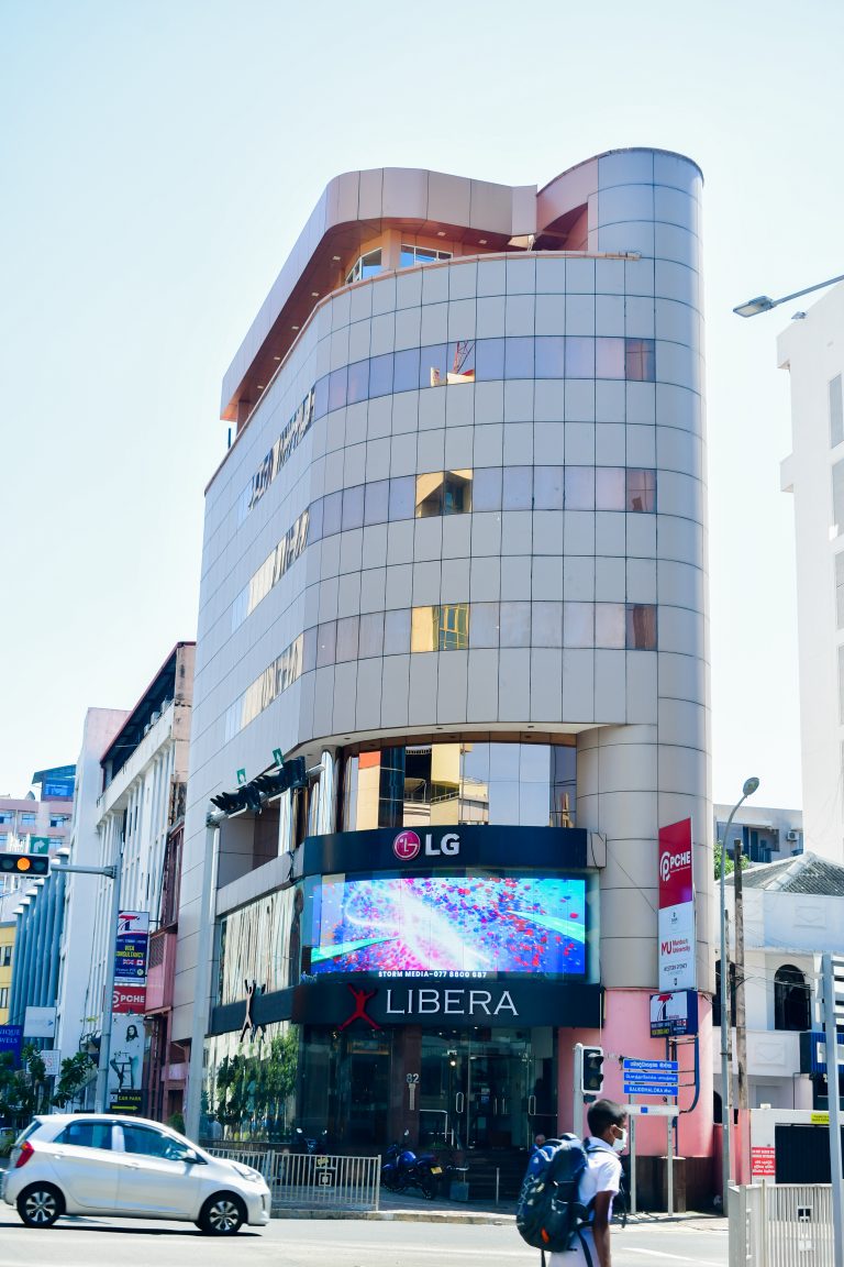 Commercial Building – Kollupitiya