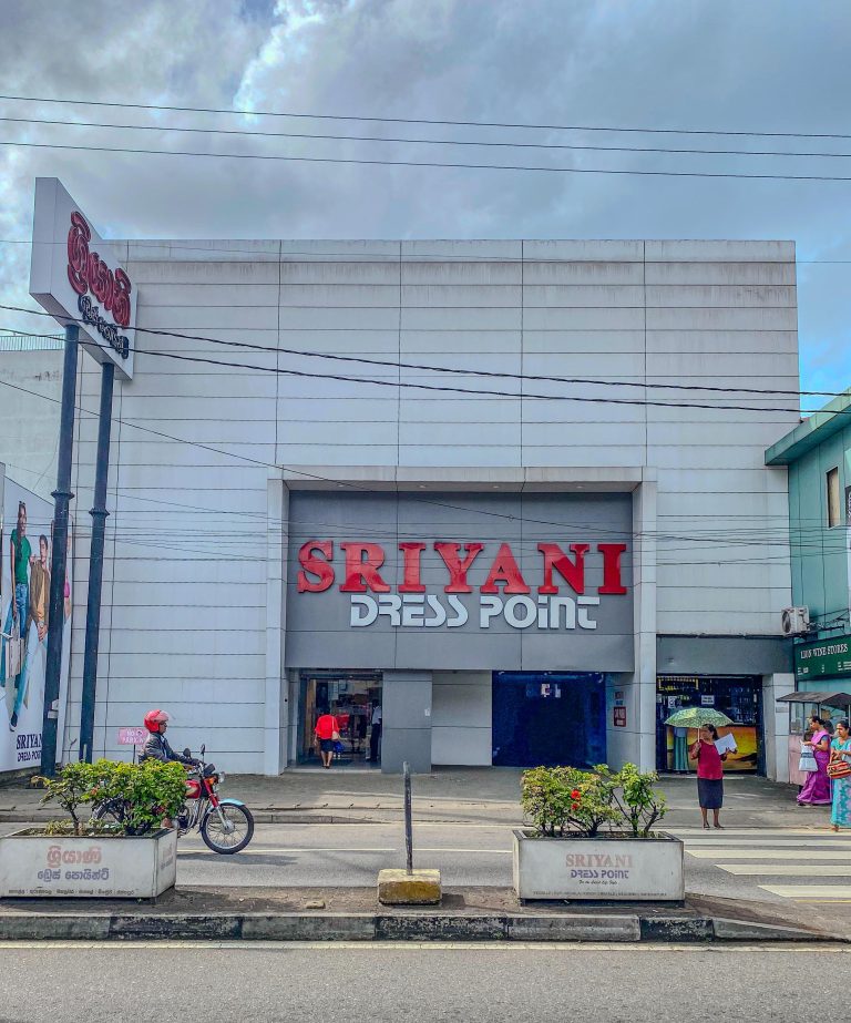 Sriyani Dress Point – Kegalle